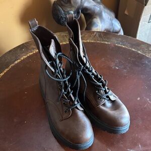 Men's Brown Lace-Up Boots